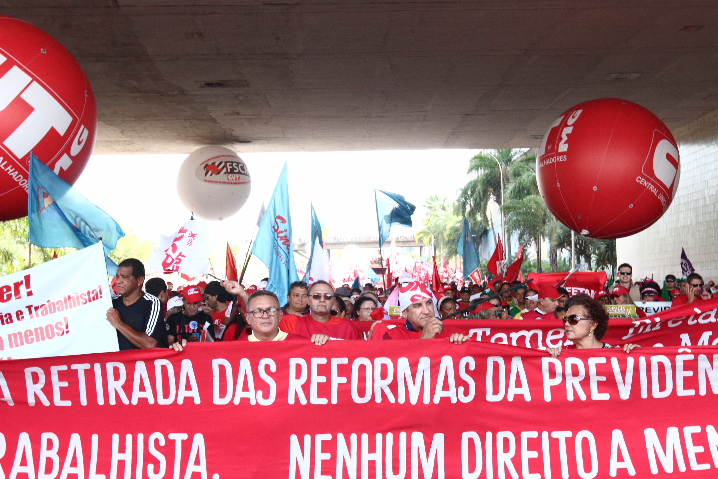 Manifestação: Retirada das Reformas da Previdência e Trabalhista