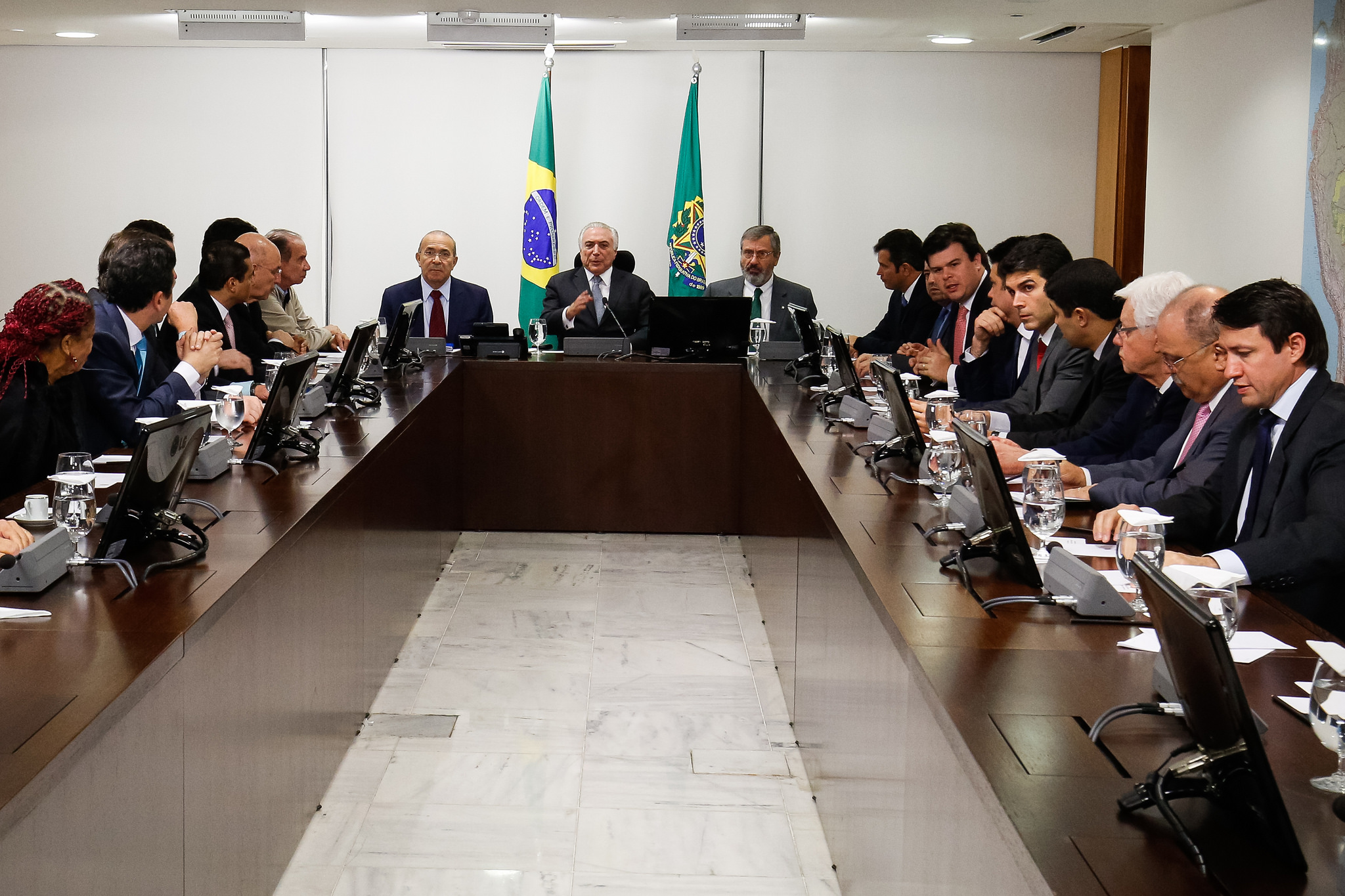 Reunião Governamental Formal com Lideranças Políticas Brasileiras