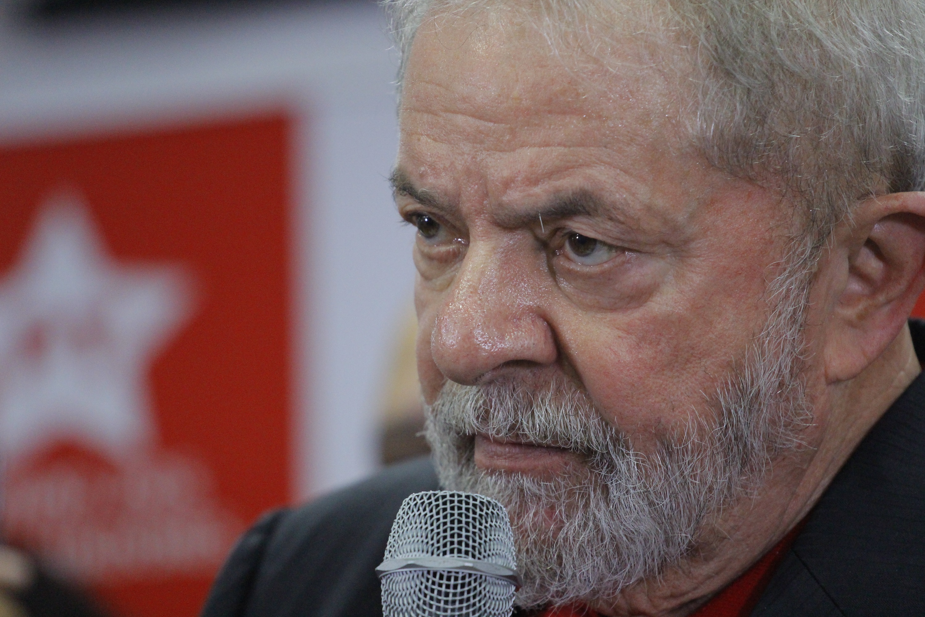 Lula: Discurso, Foco e Determinação