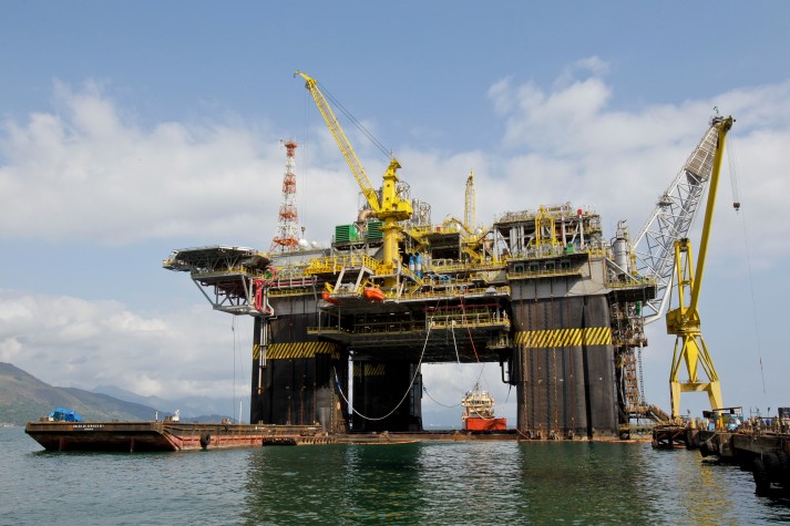 Plataforma de Petróleo: Energia Offshore e Infraestrutura Marítima