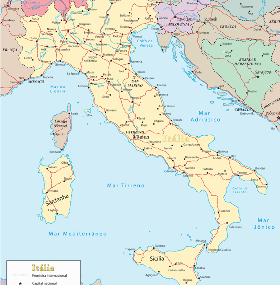 Mapa Político da Itália e Região Adjacente