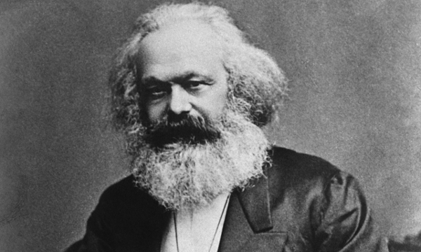 Karl Marx: Retrato Icônico do Pensador Revolucionário