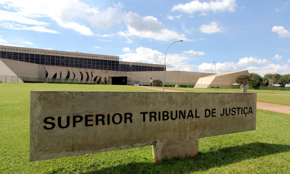 Superior Tribunal de Justiça: Arquitetura e Instituição