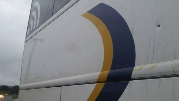 Ônibus com Marca de Tiro: Violência no Transporte Público