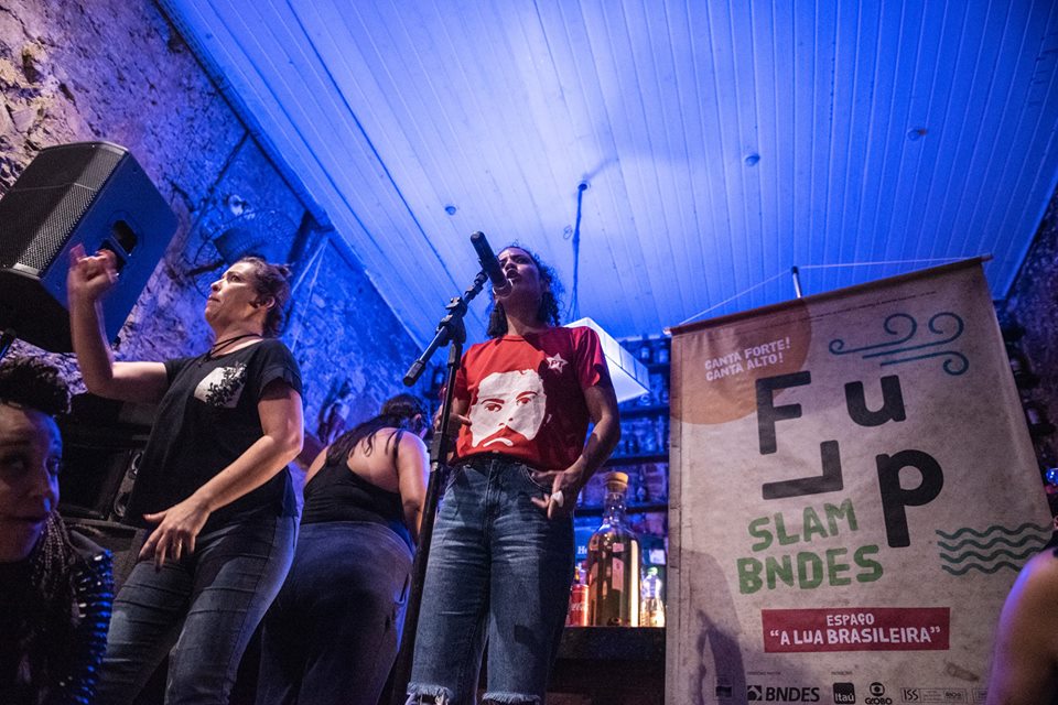 Mulheres no FLUP Slam BNDES: Poesia, Cultura e Engajamento