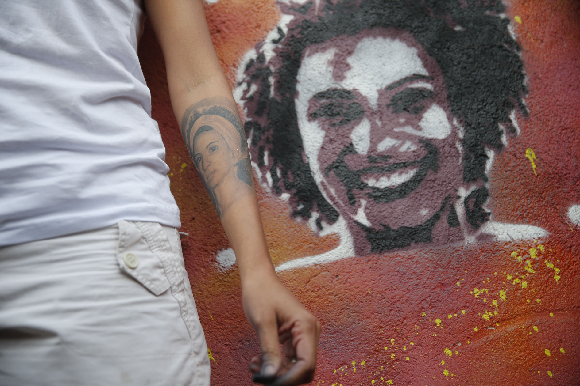 Arte Urbana, Identidade e Expressão Feminina em Graffiti e Tattoo