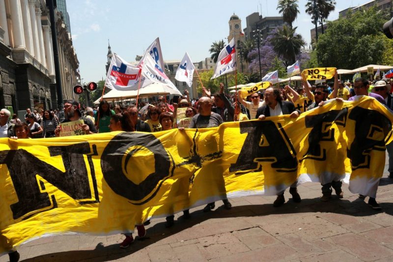 Protesto NO+AFP no Chile por sistema previdenciário