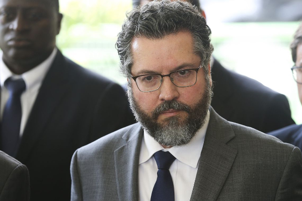 Ricardo Salles: Análise Política e Meio Ambiente