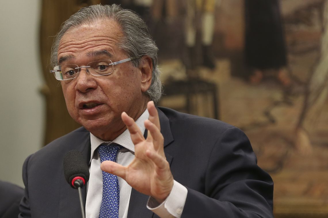 Paulo Guedes em discurso sobre economia
