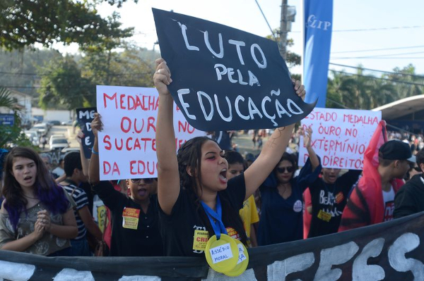 Juventude em Luta Pela Educação Brasileira