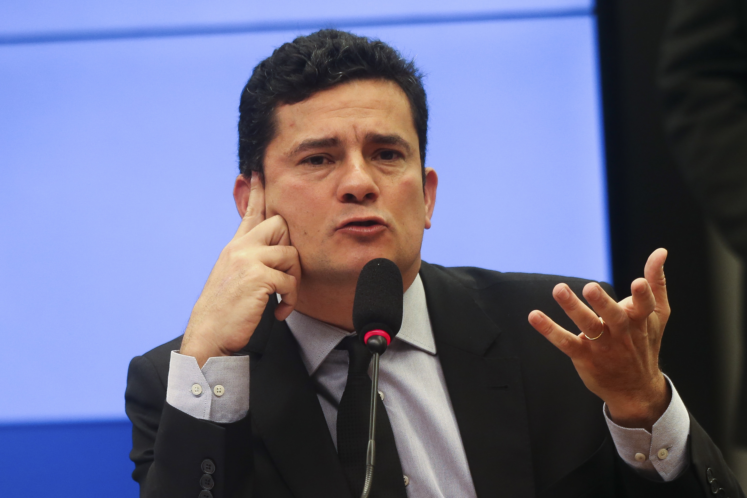 Sérgio Moro em Discurso Público e Debate