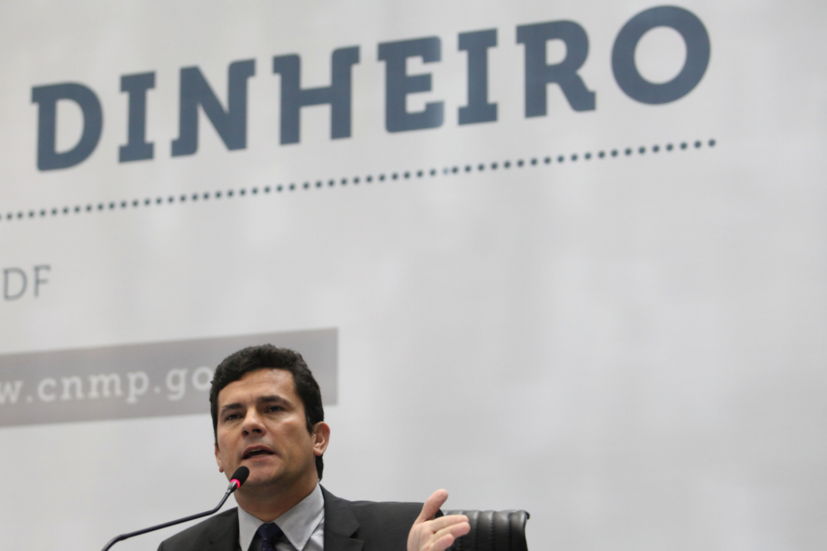 Sergio Moro em evento sobre dinheiro e justiça no CNMP.