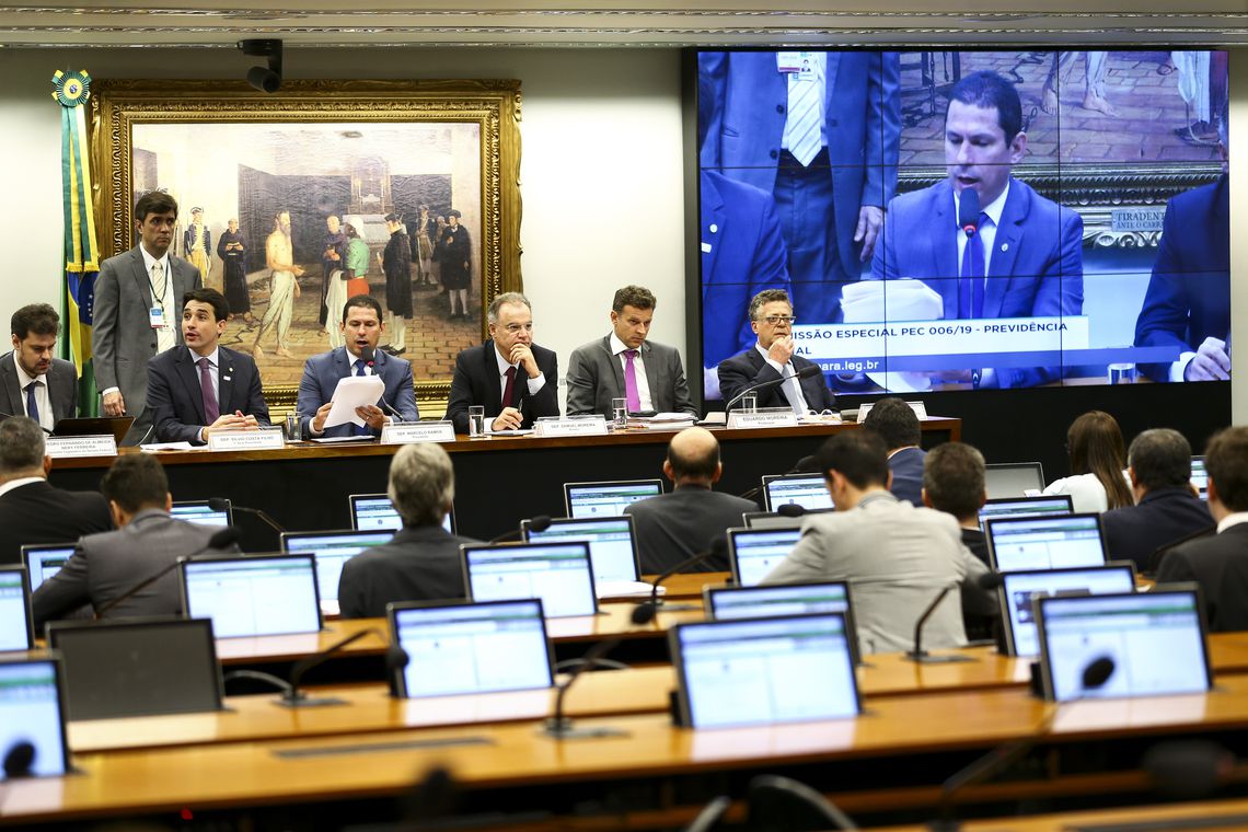 Comissão Especial da Previdência: Debate sobre a PEC 006/19