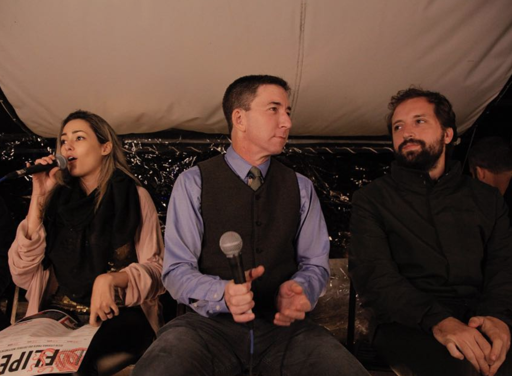 Debate Cultural: Diálogo e Engajamento em Evento