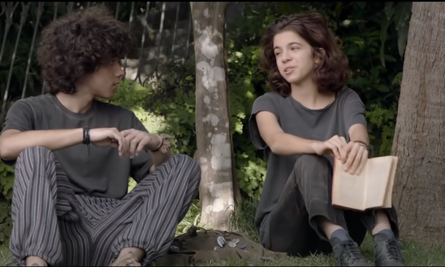 Diálogo Jovem sob a Árvore