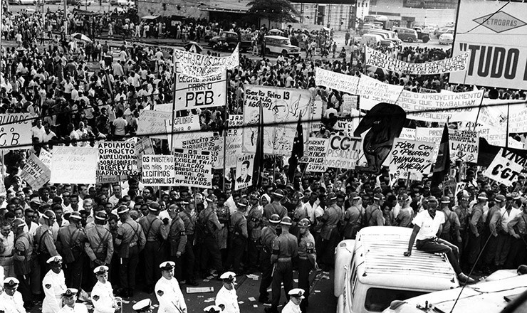 Grande Protesto Trabalhista e Político no Brasil (Anos 60)