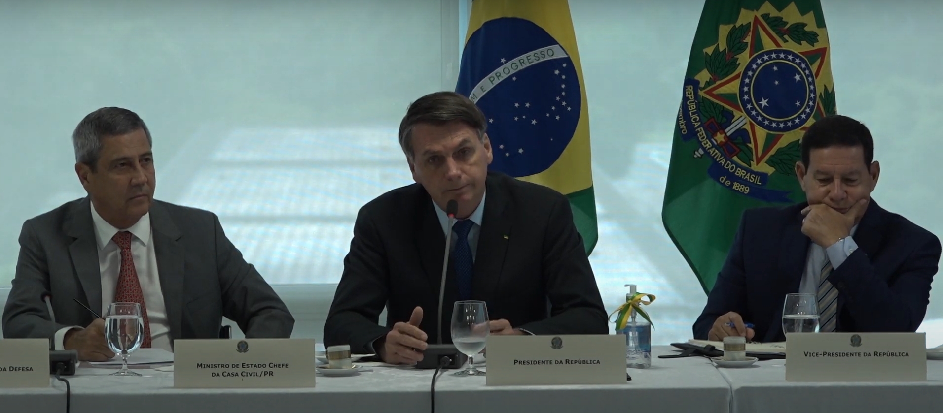 Bolsonaro, Azevedo e Mourão em reunião oficial do governo