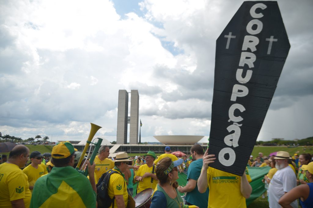 Protesto Anticorrupção em Brasília: Cobertura do Congresso