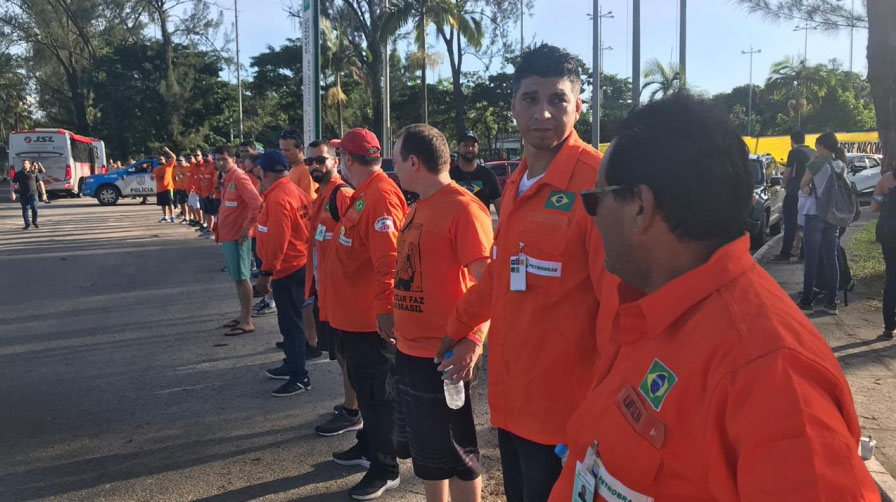 Petroleiros em Ato de Mobilização da Petrobras