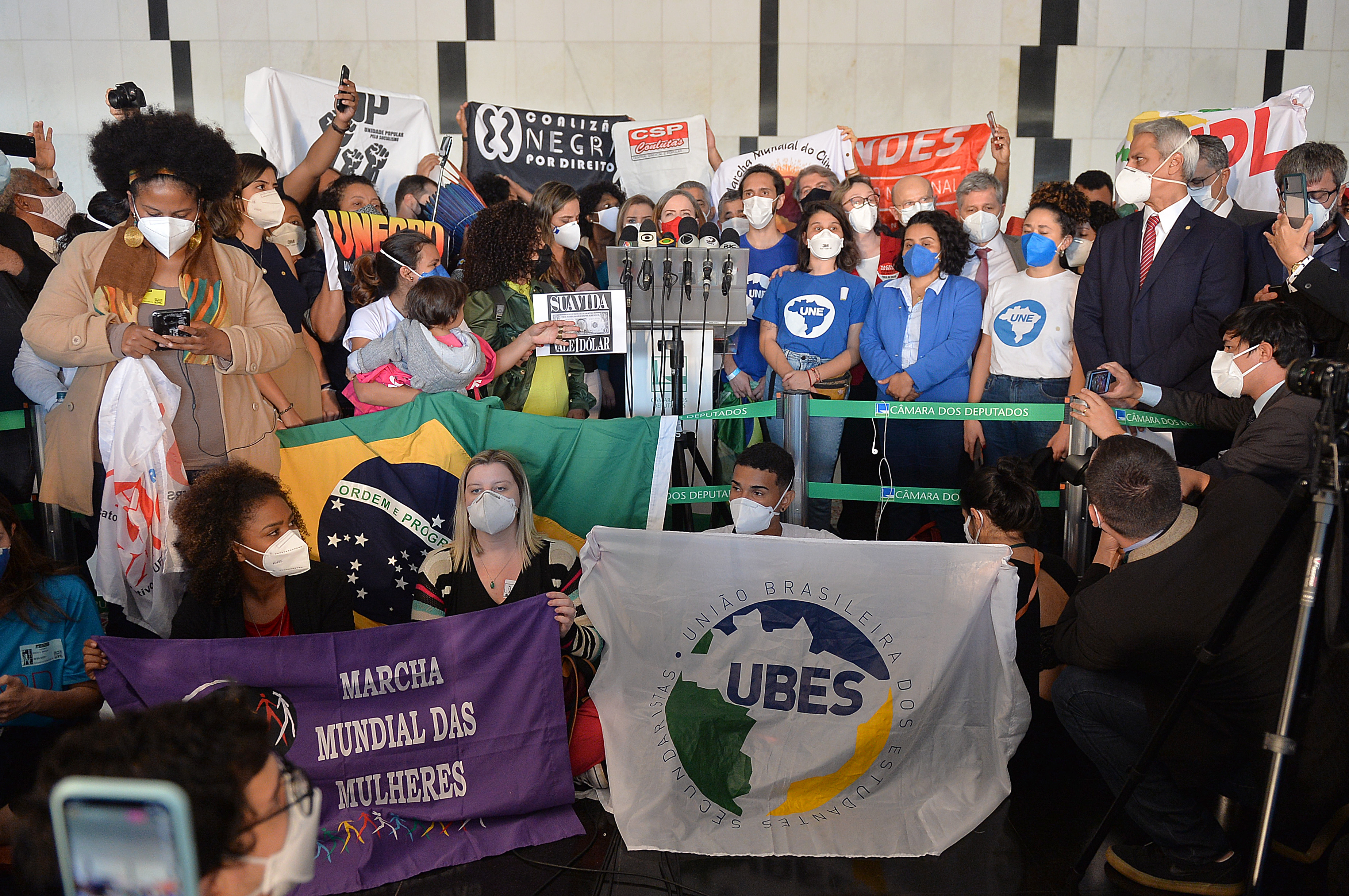Movimentos Sociais Unidos por Justiça e Direitos no Congresso