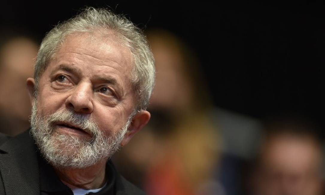 Lula da Silva: Olhar Reflexivo de Liderança Política