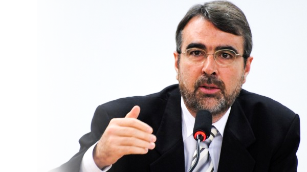 Palestrante Engajado em Debate Político