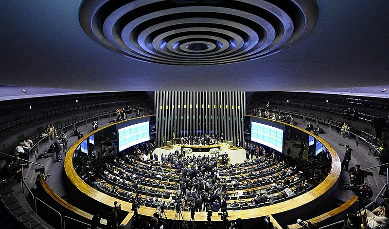 Plenário Federal: Congresso Brasileiro em Sessão Solene