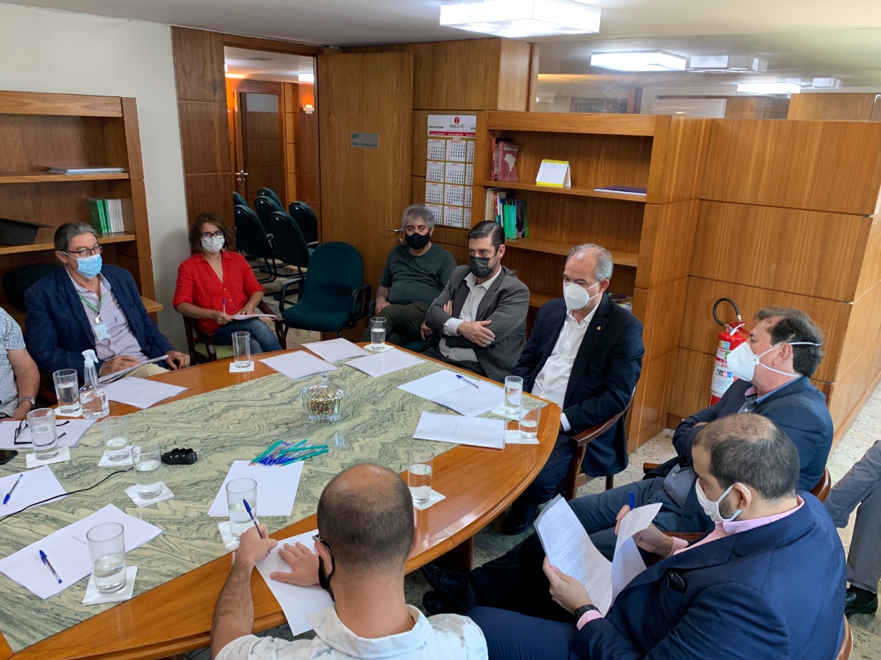 Reunião Profissional em Ambiente Institucional