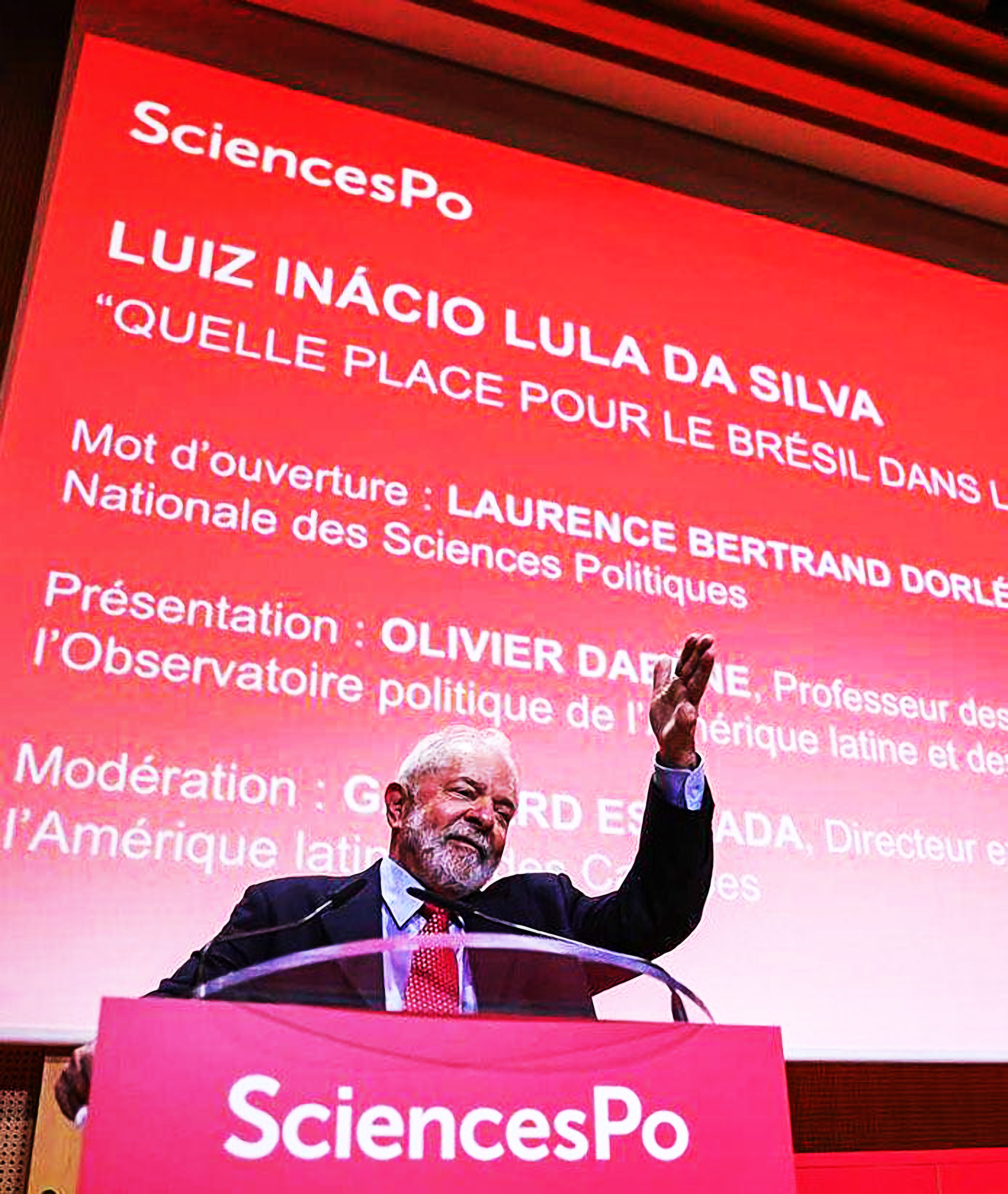 Lula da Silva discute lugar do Brasil no mundo na Sciences Po