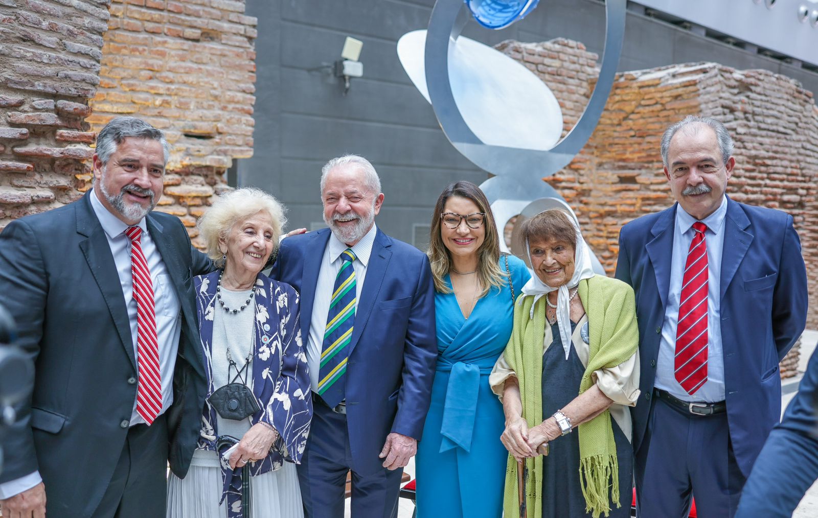 Lula, Janja e Madres da Praça de Maio: Encontro de gerações