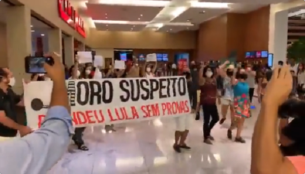 Protesto: Foro Suspeito Condenou Lula Sem Provas