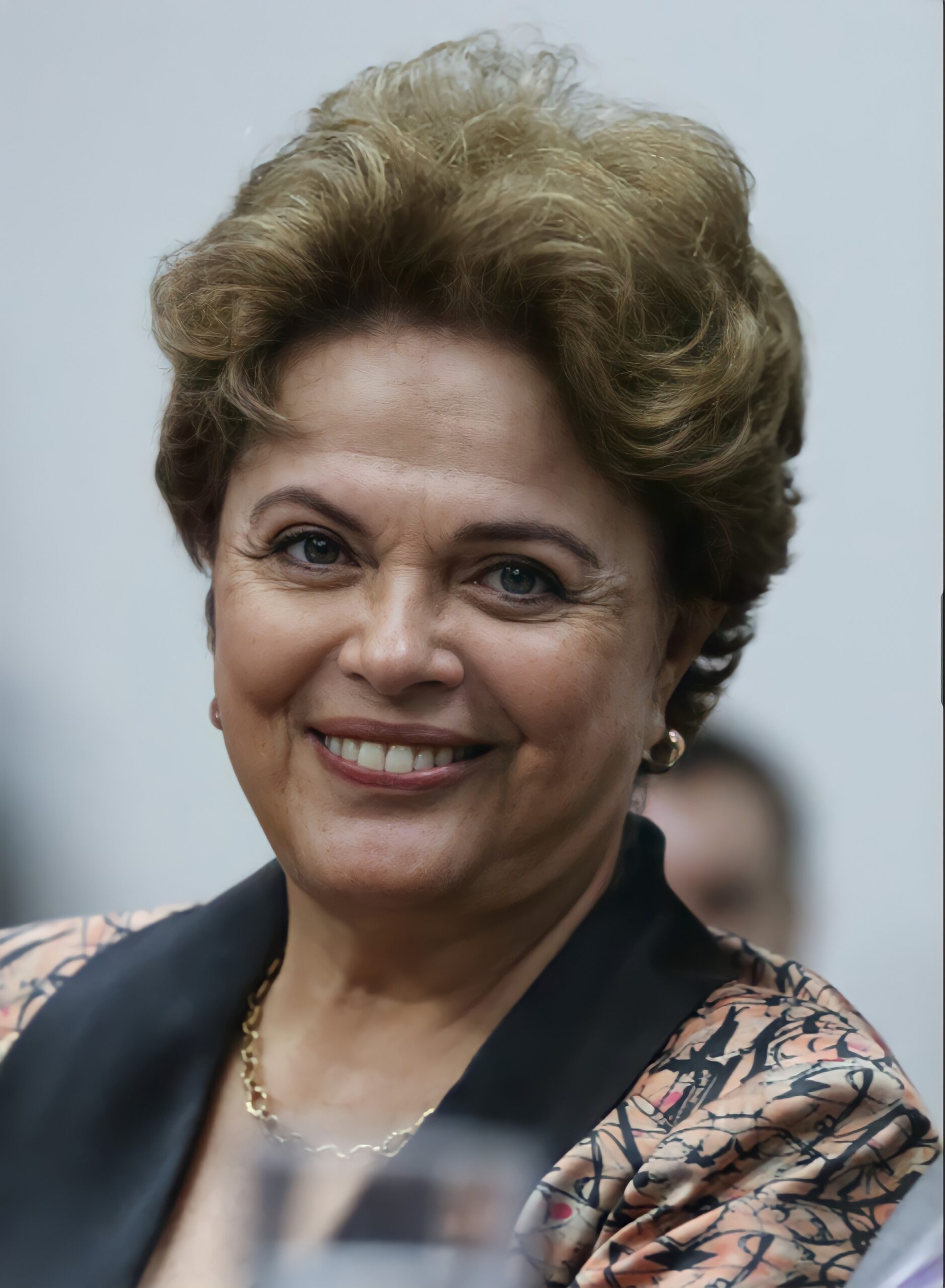 Dilma Rousseff: Retrato de Liderança e Resiliência
