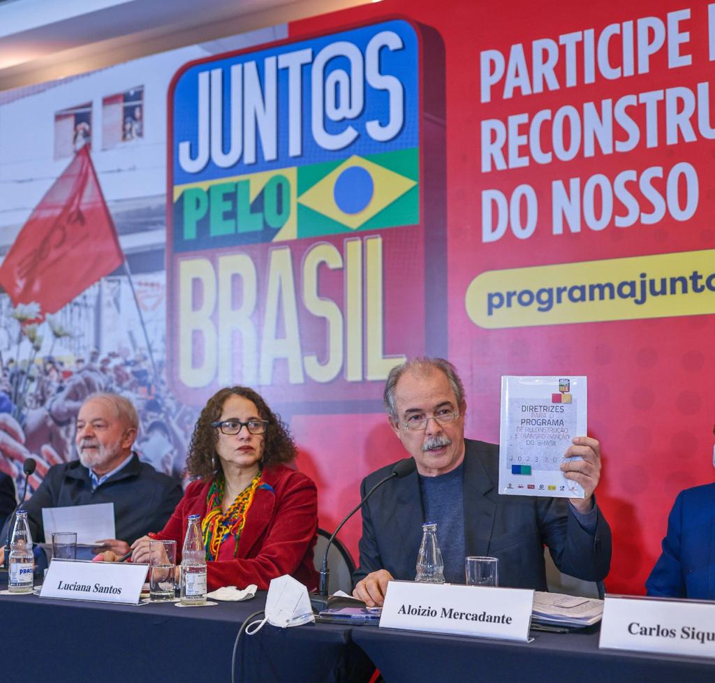Folha de S. Paulo: Receita tira do ar estudos sobre impostos alegando restrição eleitoral