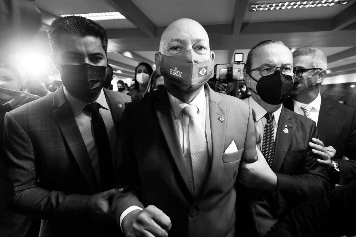 Empresário Luciano Hang Escolhado em Evento Público