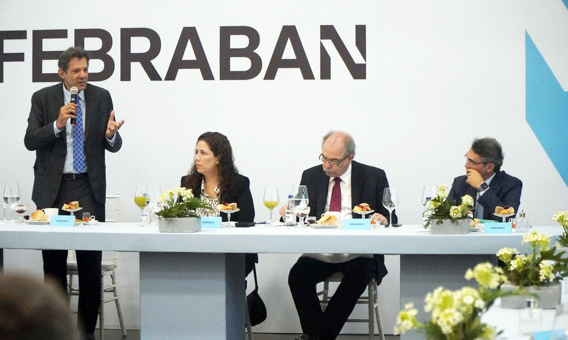 Fernando Haddad Discursa em Evento da FEBRABAN
