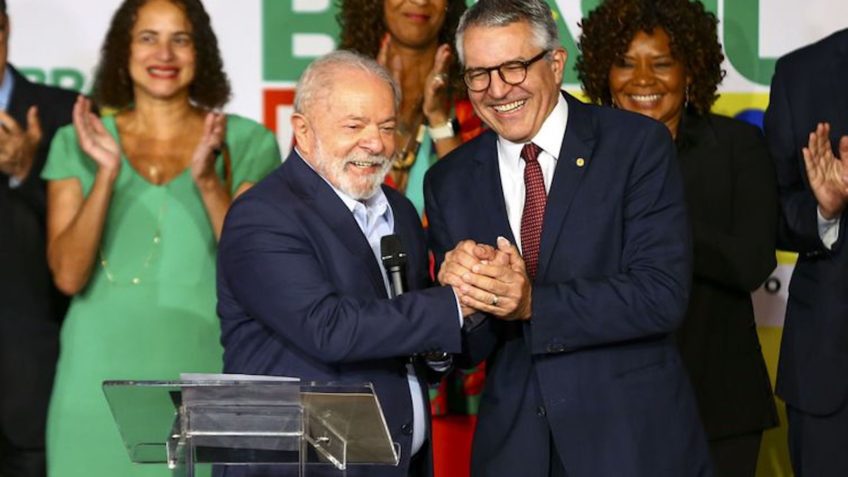 Lula e Alckmin celebram união política e aliança