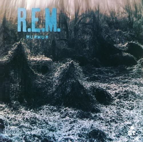 Capa do álbum Murmur de R.E.M. com campo de kudzu.