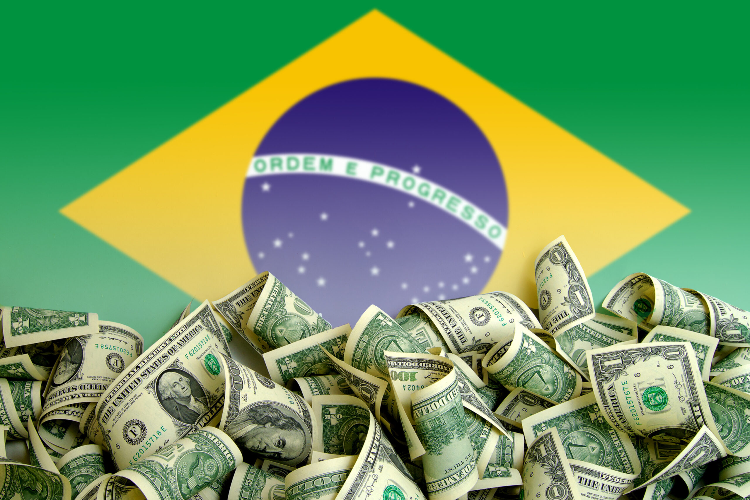 Brasil, Dólar e Economia: Desafios Financeiros