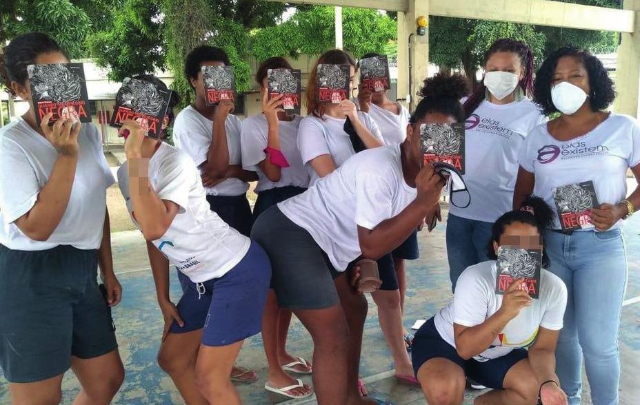 Mulheres Negras Celebram Leitura e Identidade