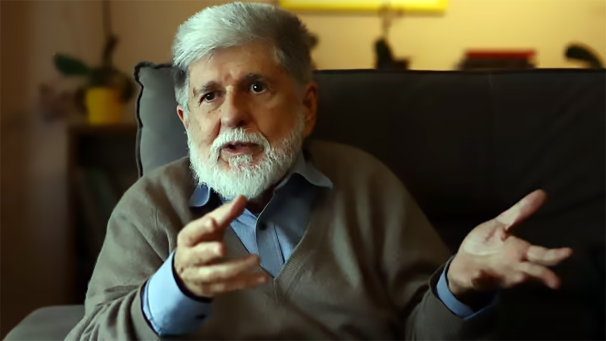 Intelectual em debate: Análise e reflexão