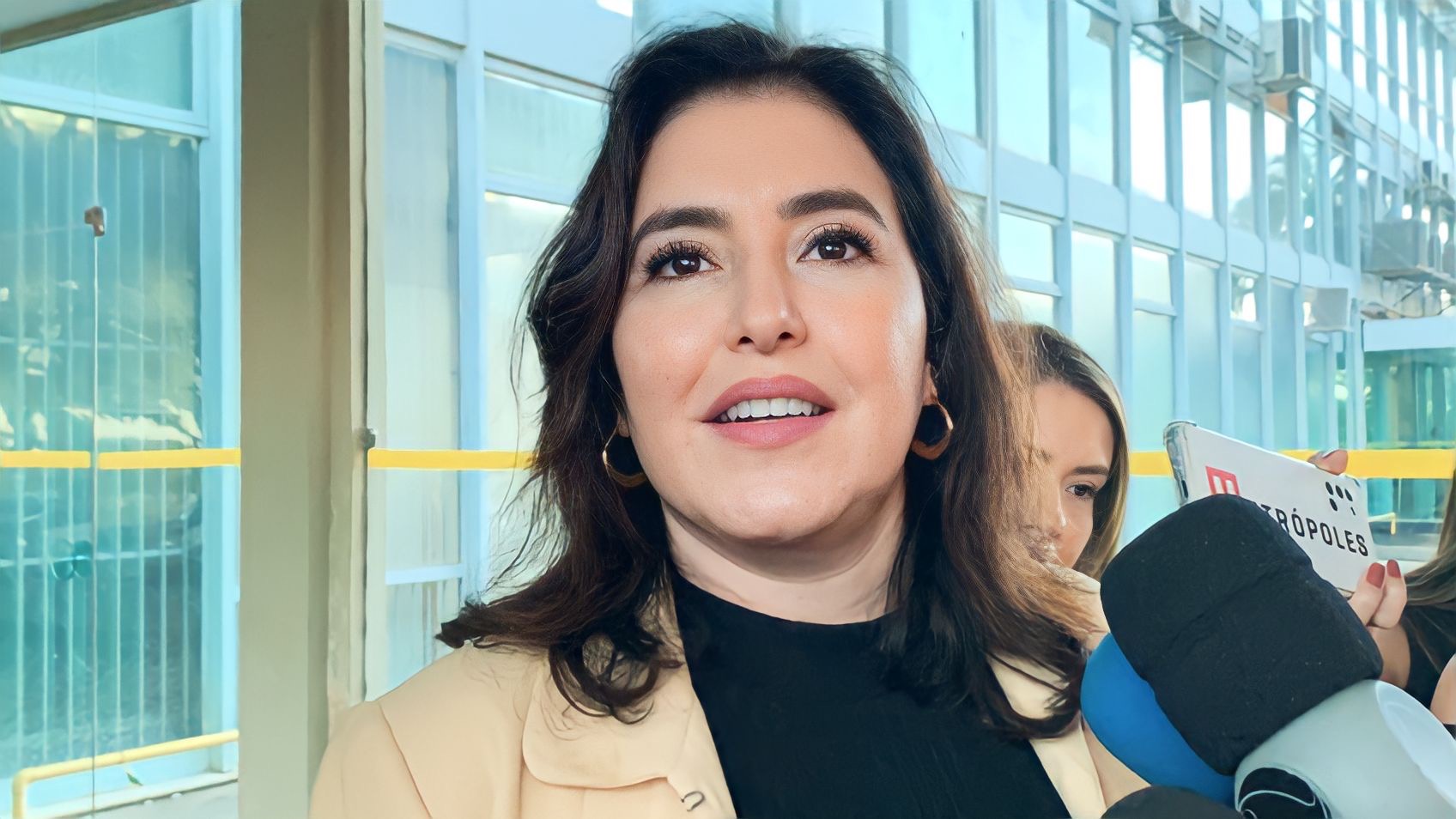 Simone Tebet em Coletiva: Diálogo e Liderança Feminina.