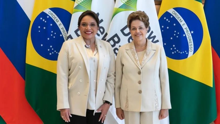 Dilma Rousseff e Delcy Rodríguez no NDB