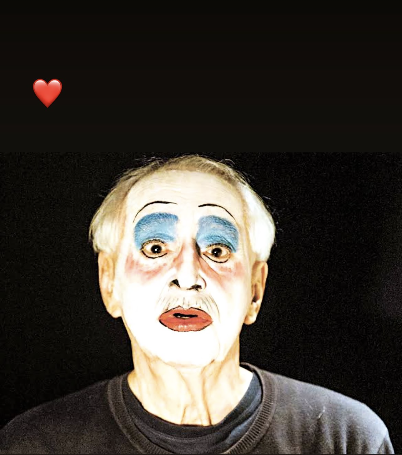 Rosto Pintado: Performance de Mímica e Expressão