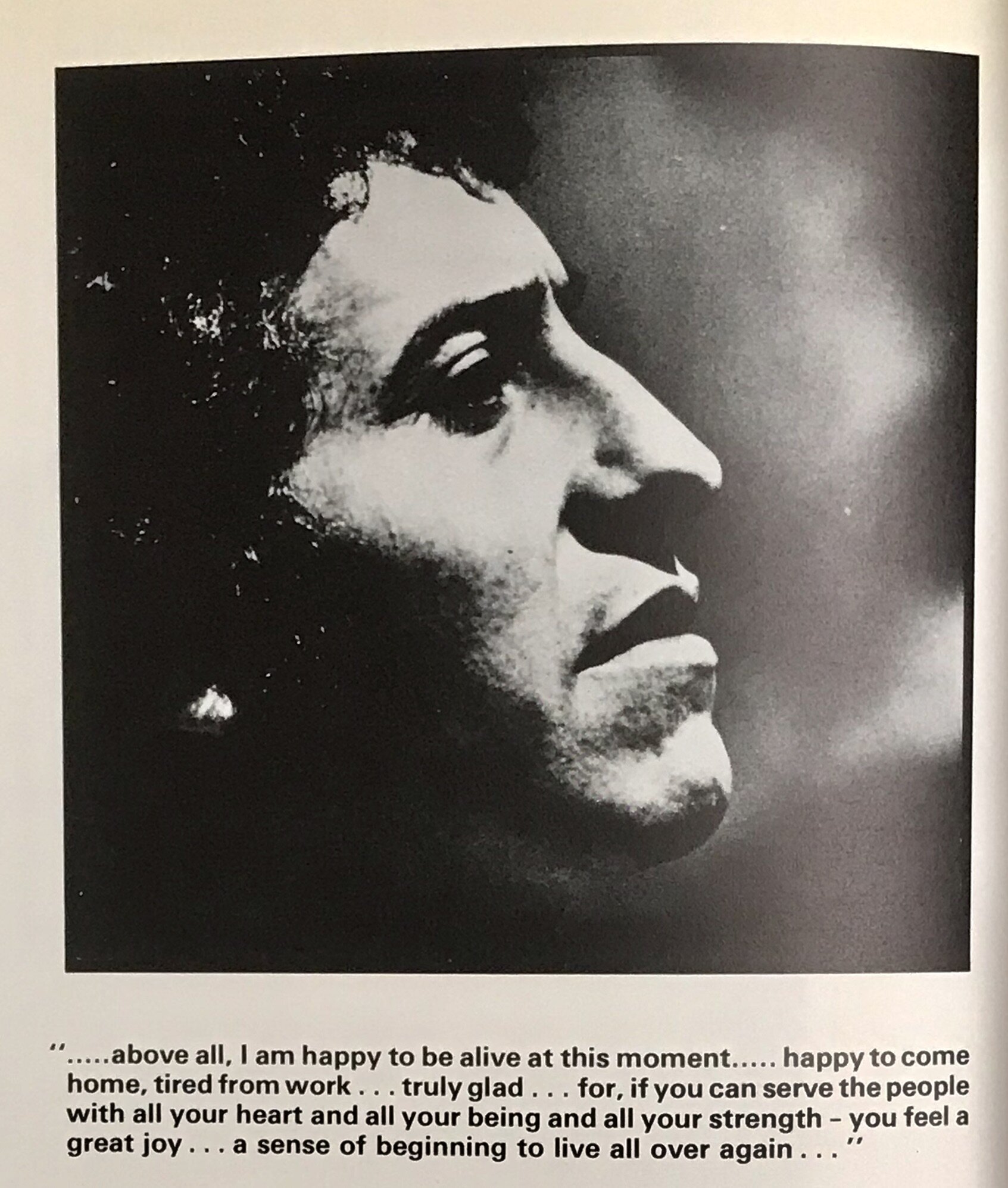 Perfil Contemplativo e Mensagem Inspiradora de Vida Plena