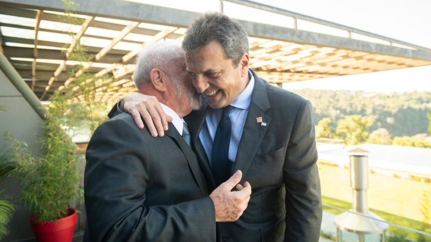 Lula e Massa: Encontro de Líderes em Cooperação Sul-Americana