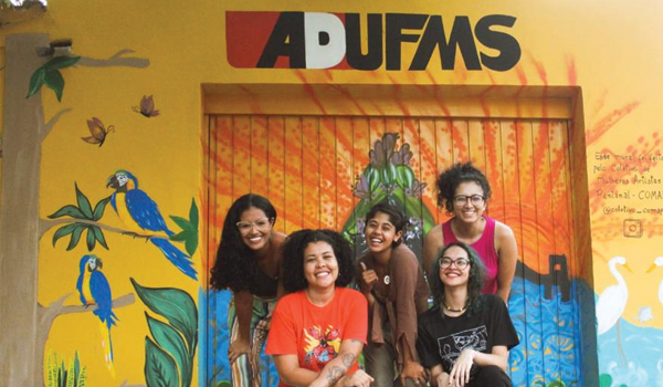 Mulheres Artistas: Mural do Pantanal e União Criativa