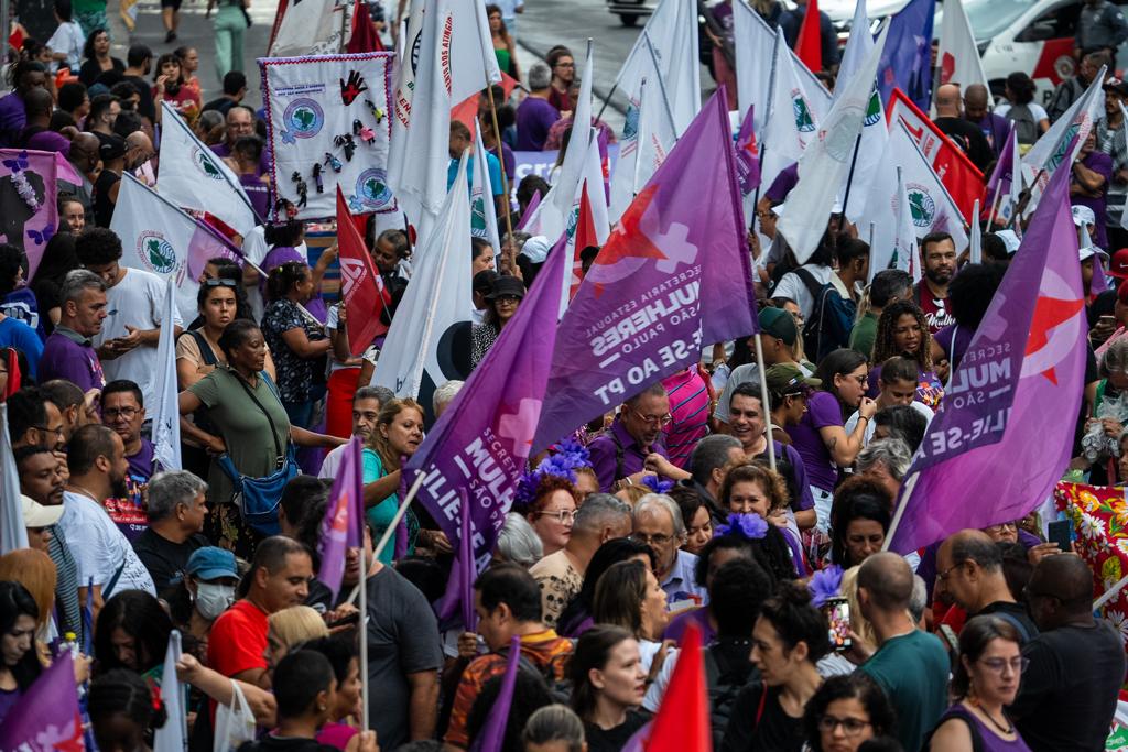 #8M: neste 8 de março, mulheres vão às ruas pelo direito à vida com dignidade