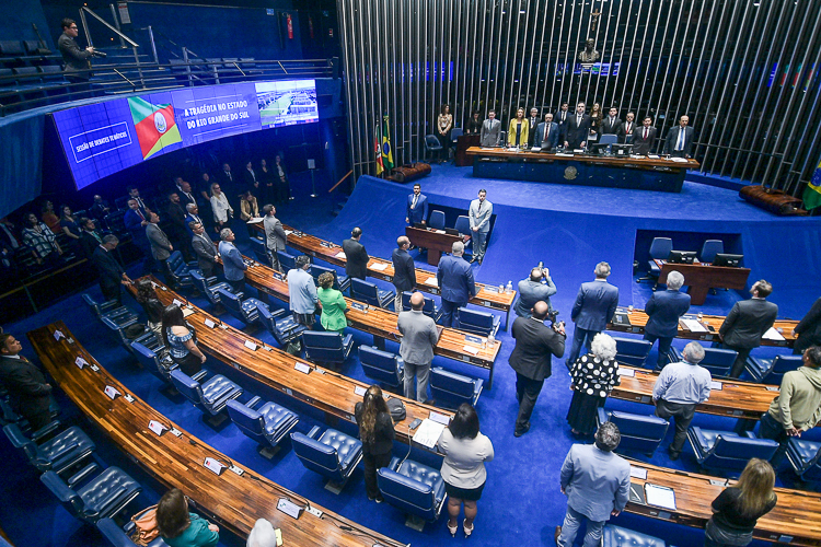 Sessão Parlamentar em Solidariedade à Tragédia no Rio Grande do Sul