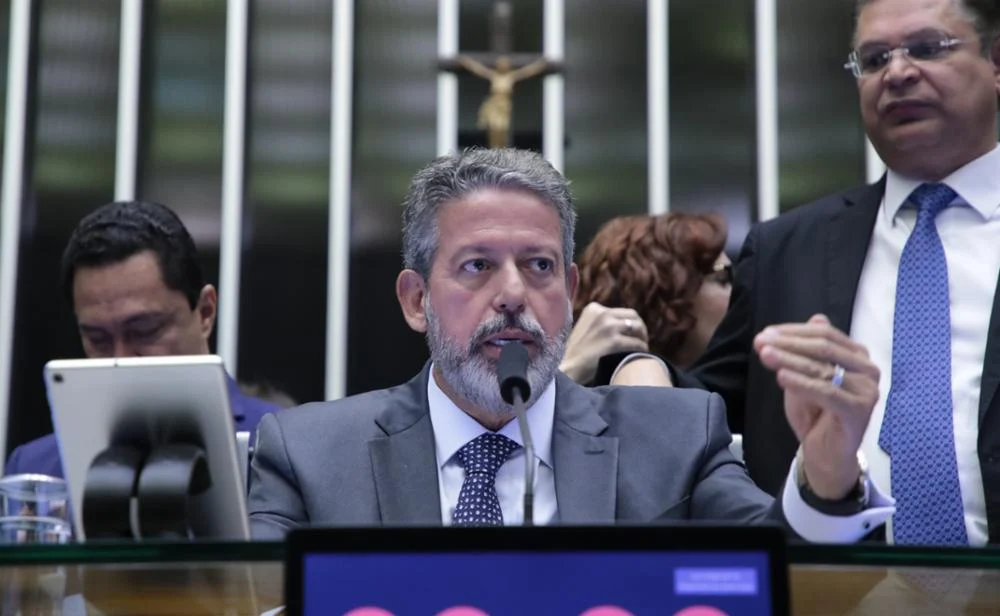 Manobra falha e PL do estupro é abortado 