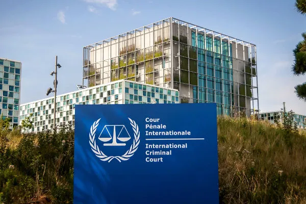Tribunal Penal Internacional: Sede da Justiça Global